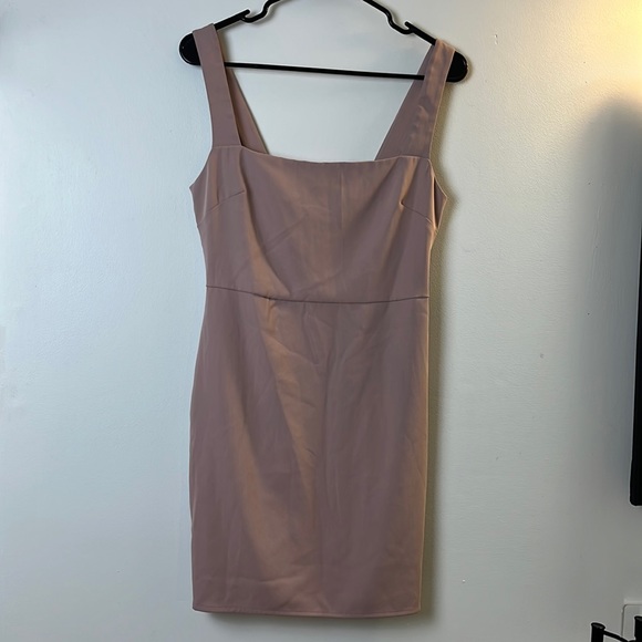 Aritzia Babaton 90s Mini Dress Fawn Pink Square Neck Size 2 - Picture 4 of 10